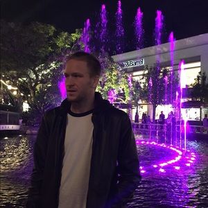 Meet your Posher, Daniel